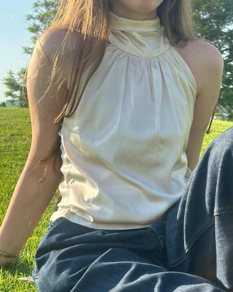 The Aira top